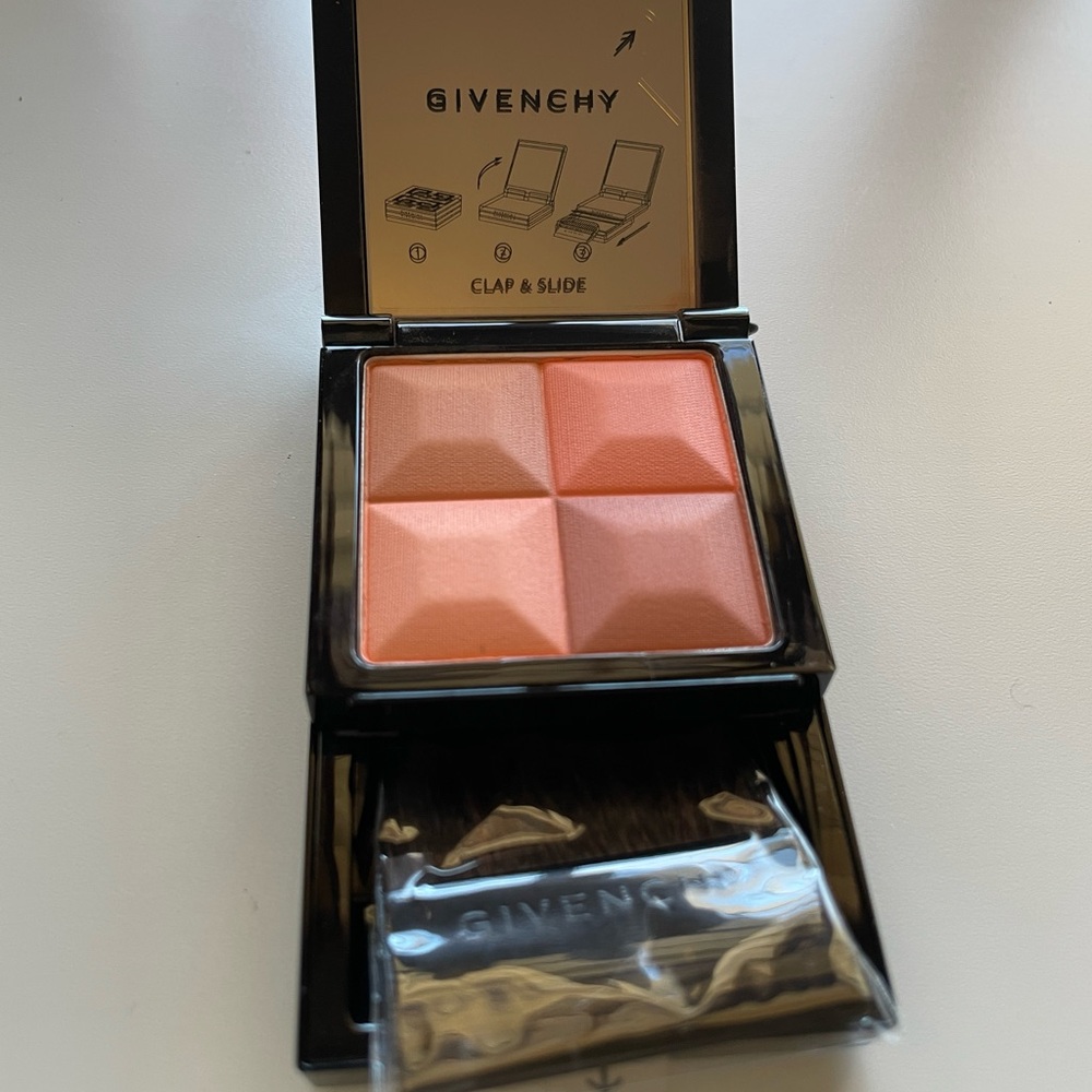 Givenchy blush - Le Prisme - 25
